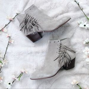 Sam Edelman | NWOT Rudie Studded Fringe Booties 7